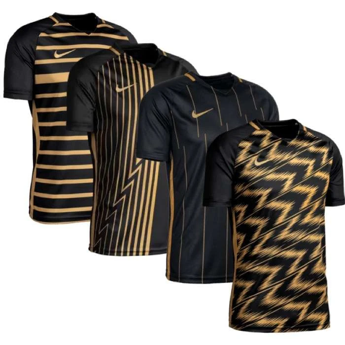 Nike ClubZone Trikotsets Sonderedition In Schwarz / Gold: Trikot (4 Versch. Design) + Shorts + Stutzen (Gr. S - XXL; 30 - 50) 1 Nike ClubZone Trikotsets Sonderedition In Schwarz / Gold: Trikot (4 Versch. Design) + Shorts + Stutzen (Gr. S - XXL; 30 - 50)