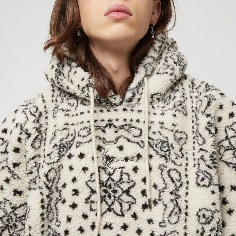 Karl Kani - Metal Signature Paisley OS Teddy Hoodie (Gr. M-XL) 3 Karl Kani - Metal Signature Paisley OS Teddy Hoodie (Gr. M-XL) – Bild 3