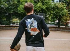 KICKZ - 22 % Singles Day Deal Auf 4.102 Artikel (u.a. Longsleeves, Hoodies, Winterjacken), Z.B. Longsleeve 'Crunch Time' Croco 7 KICKZ - 22 % Singles Day Deal Auf 4.102 Artikel (u.a. Longsleeves, Hoodies, Winterjacken), Z.B. Longsleeve 'Crunch Time' Croco -Mode Kleidung Verkauf 2259820 1 2