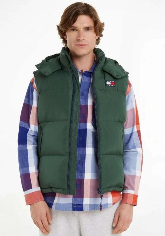 Tommy Jeans Weste Alaska Vest Grün (UP) 1 Tommy Jeans Weste Alaska Vest Grün (UP)
