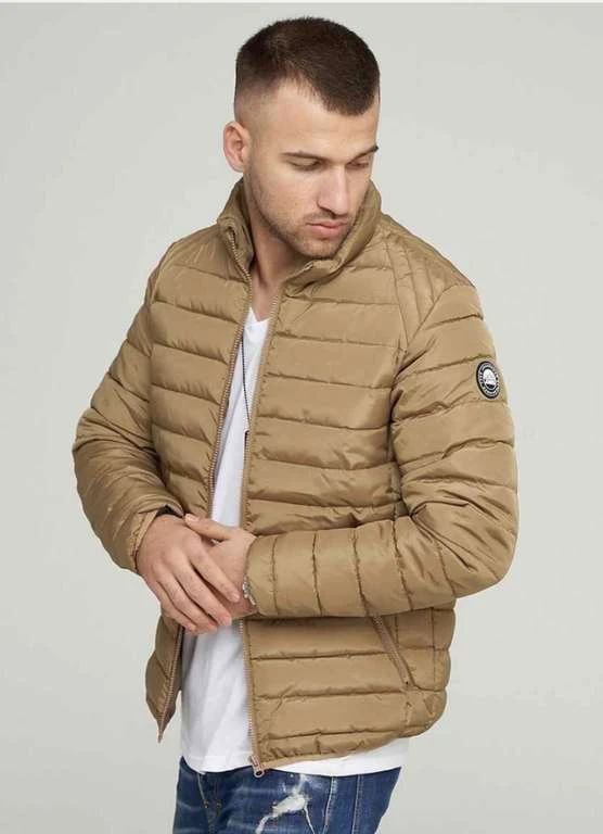 Jack & Jones Steppjacke JCOWINGY PUFFER Herren (M-XXL) Für 29,99 Euro. 1 Jack & Jones Steppjacke JCOWINGY PUFFER Herren (M-XXL) Für 29,99 Euro.