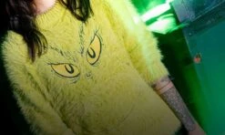 CROPP - Shopping Weekend: - 25 % Auf Alle Produkte (Bestellungen über 19,99 €), Z.B. CROPP Weihnachtspullover Mit Baby Yoda Motiv -Mode Kleidung Verkauf 2270502 1 2