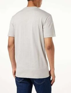 Calvin Klein Jeans: Herren Monologo Regular Tee Shirt Auch In Amaranth Gr XXS Bis XXL Für 13,95€ (Prime/Zalando) -Mode Kleidung Verkauf 2272002 1 2
