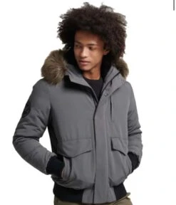 Superdry Herren Winterjacke Everest Grau Für 57,89 Euro ( Nur Noch In M)